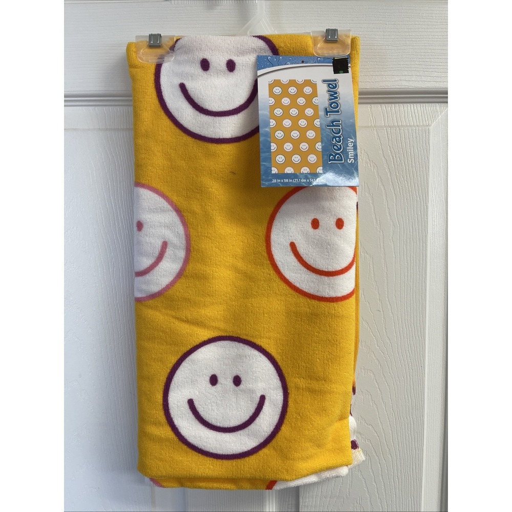 Smiley Face Beach Towel  28 X 58 Inches NEW Summer Sand